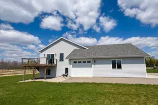7822 Hummingbird Ln SW, Alexandria, MN 56308 - Photo 4