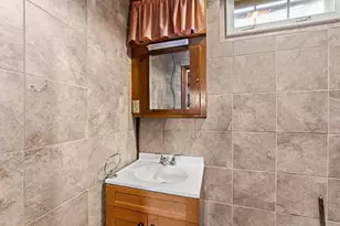 509 1st St N, Hopkins, MN 55343 - Photo 34