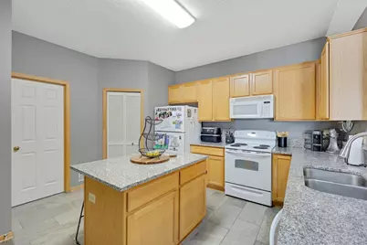 1940 Bluestem Lane, Shoreview, MN 55126 - Photo 18