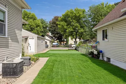 430 Arbor Street, Saint Paul, MN 55102 - Photo 34