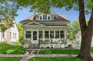 430 Arbor St, Saint Paul, MN 55102 - Photo 1