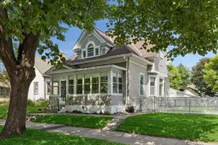 430 Arbor St, Saint Paul, MN 55102 - Photo 2