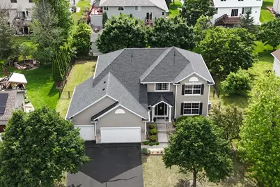 9743 Almond Avenue N, Brooklyn Park, MN 55443 - Photo 2