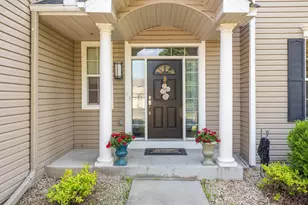 9743 Almond Ave N, Brooklyn Park, MN 55443 - Photo 4