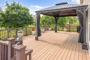9743 Almond Ave N, Brooklyn Park, MN 55443 - Photo 32