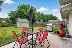 2041 Emerald Ln, Eagan, MN 55122 - Photo 30