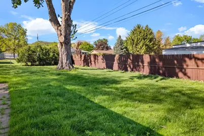 407 Hiawatha Boulevard, Winona, MN 55987 - Photo 18