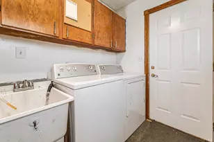 407 Hiawatha Blvd, Winona, MN 55987 - Photo 16
