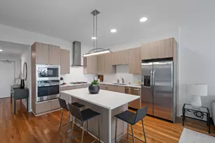 1240 S 2nd St, Minneapolis, MN 55415 - Photo 2