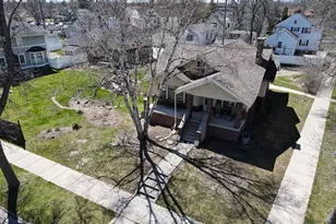 2201 5th Ave E, Hibbing, MN 55746 - Photo 10