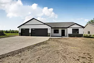 610 Lanigan Way S E, Saint Joseph, MN 56374 - Photo 1