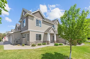 10795 Unity Ln N, Brooklyn Park, MN 55443 - Photo 2