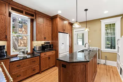 1609 Sherburne Avenue, Saint Paul, MN 55104 - Photo 2