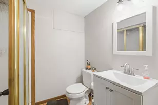 1122 County Rd C E, Maplewood, MN 55109 - Photo 20
