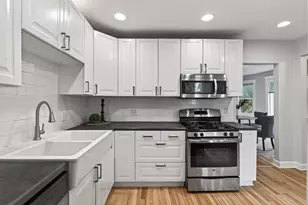 2750 Buchanan St NE, Minneapolis, MN 55418 - Photo 18