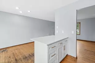 142 Canterbury Rd, Circle Pines, MN 55014 - Photo 12