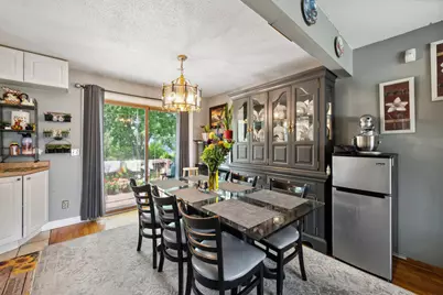 1613 Lyn Curve Avenue N, Minneapolis, MN 55411 - Photo 4