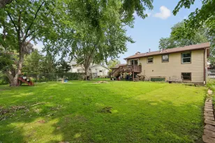 1613 Lyn-Curve Ave N, Minneapolis, MN 55411 - Photo 22
