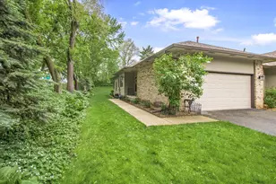1900 Victoria Rd S, Mendota Heights, MN 55118 - Photo 28