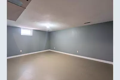 1326 Clarence Street, Saint Paul, MN 55106 - Photo 8