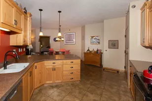 203 6th St S, Moorhead, MN 56560 - Photo 8