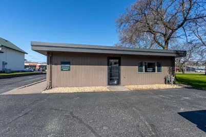 316 N Nokomis Street, Alexandria, MN 56308 - Photo 2