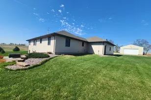 1338 140th Ave, Holland, MN 56139 - Photo 6