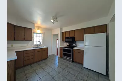 160 10th Street, Tracy, MN 56175 - Photo 4