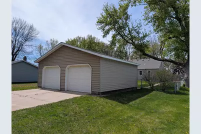 160 10th Street, Tracy, MN 56175 - Photo 24