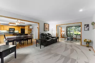 29376 Hillcrest Dr, Stacy, MN 55079 - Photo 18