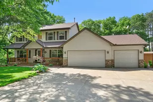 29376 Hillcrest Dr, Stacy, MN 55079 - Photo 2