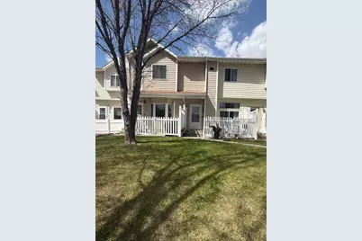 1509 34 1/2 Avenue S, Fargo, ND 58104 - Photo 1