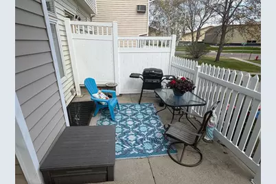 1509 34 1/2 Avenue S, Fargo, ND 58104 - Photo 4