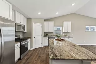 7654 207th St W, Lakeville, MN 55044 - Photo 22
