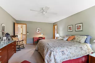 8777 Cottonwood Ln, Eden Prairie, MN 55347 - Photo 28