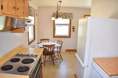 1410 19 1/2 Street S, Moorhead, MN 56560 - Photo 4