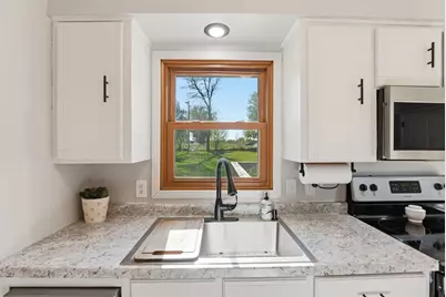 528 Walnut Street S, Sauk Centre Township, MN 56378 - Photo 14