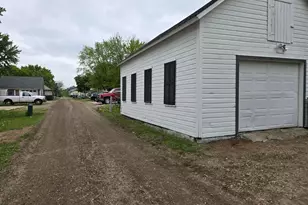 336 Erie St SE, Hutchinson, MN 55350 - Photo 38