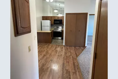 3327 15th Avenue S #D, Fargo,  58103 - Photo 4