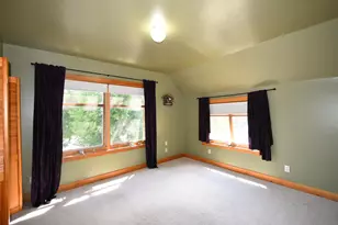 131 E 7th St, Zumbrota, MN 55992 - Photo 42