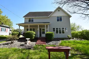 131 E 7th St, Zumbrota, MN 55992 - Photo 1