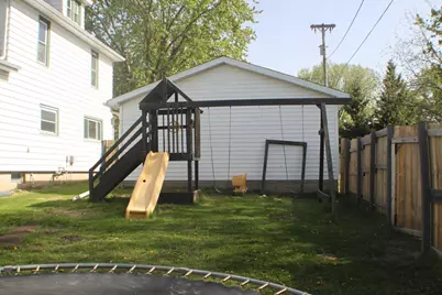 221 E Church Street, Spring Valley, MN 55975 - Photo 2