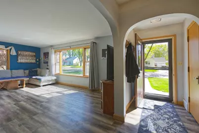 117 Fir Street S, Lester Prairie, MN 55354 - Photo 2
