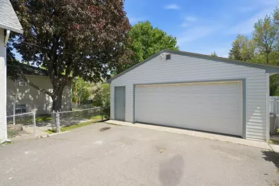 1070 Dale Street N, Saint Paul, MN 55117 - Photo 6
