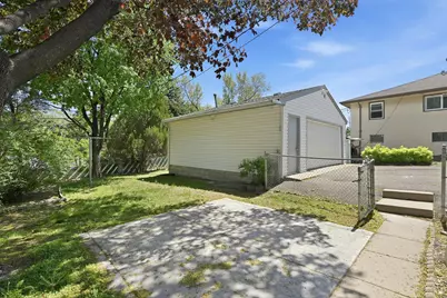 1070 Dale Street N, Saint Paul, MN 55117 - Photo 8