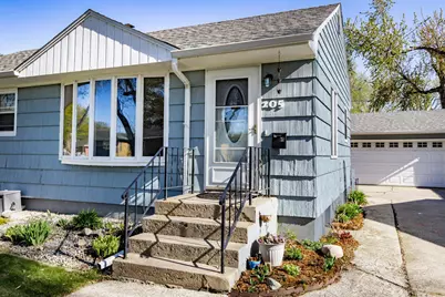 205 20th Avenue N, Fargo, ND 58102 - Photo 4
