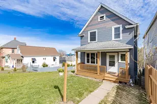 822 E 7th St, Duluth, MN 55805 - Photo 12