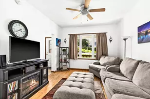 822 E 7th St, Duluth, MN 55805 - Photo 28