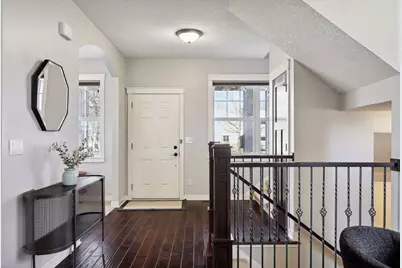 2019 Louisiana Avenue S, Saint Louis Park, MN 55426 - Photo 2