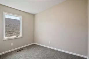 2050 W Broadway Ave, Minneapolis, MN 55411 - Photo 38